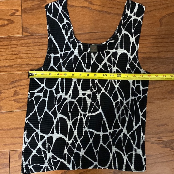 Sere Nade sheer jacket giraffe pattern black & white 1  button with tank large - Picture 12 of 14